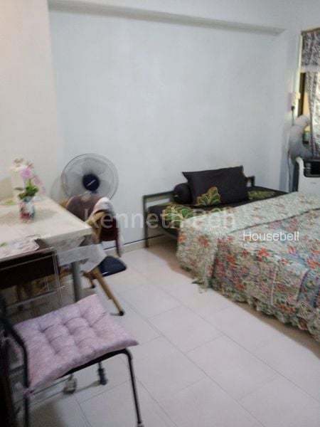 228 Simei Street 4, S$ 900 /月, 200 sqft, 组屋 - 1 Room