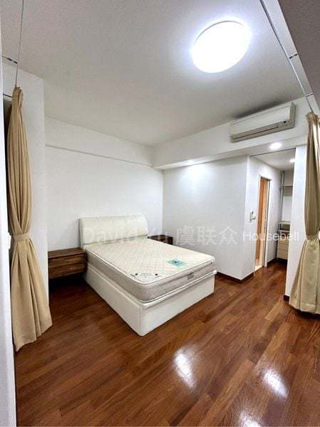 1 Bed Apartment (Condo) for Rent in  The Sail @ Marina Bay, S$ 5,500 /mo, 678 sqft, Condos - Apartment