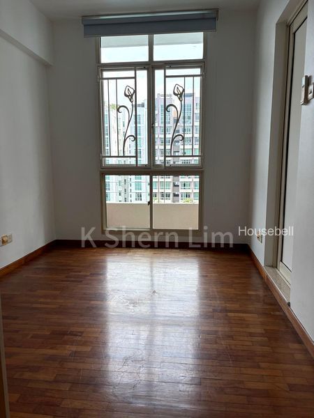 Lilydale, S$ 4,000 /mo, 1,238 sqft, Condos - Executive Condominium