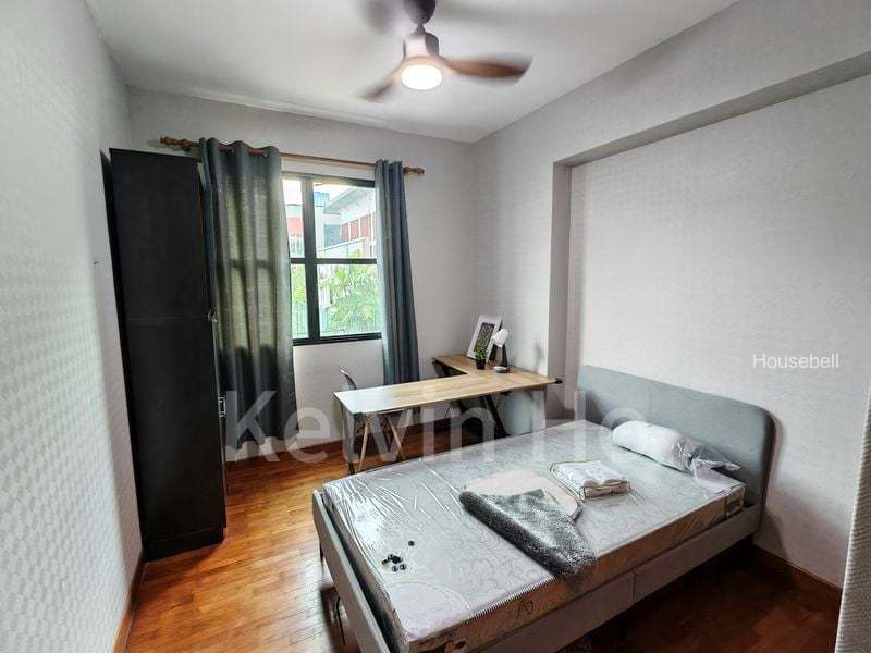 Westmere, S$ 1,350 /mo, 100 sqft, Condos - Executive Condominium