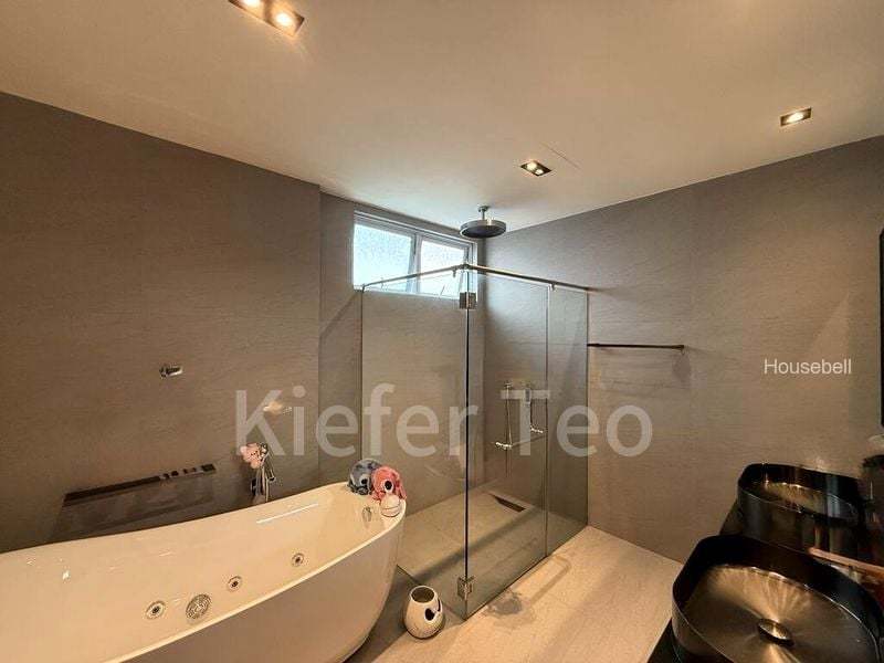 Frankel Estate, S$ 9,500,000, 3,158 sqft, 有地 - Bungalow House