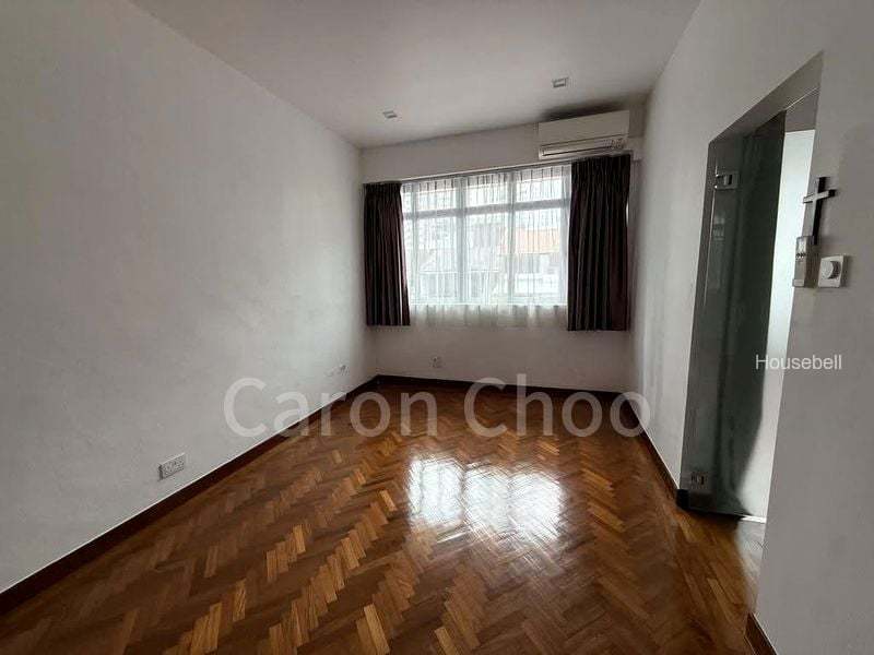 3 Bed Terraced House (Landed) for Rent in  Jalan Elok(5)