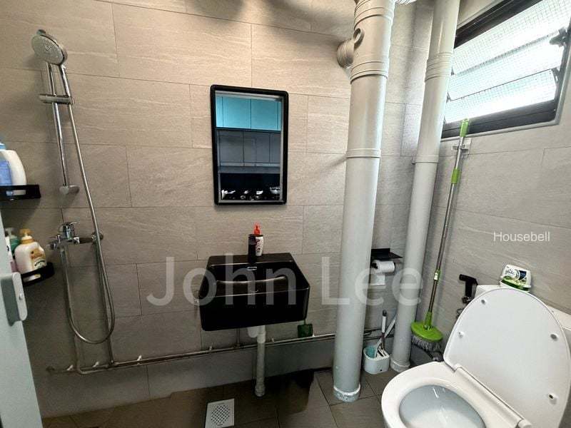 274B Jurong West Street 25, S$ 688,888, 1,356 sqft, HDB - Executive Apartment