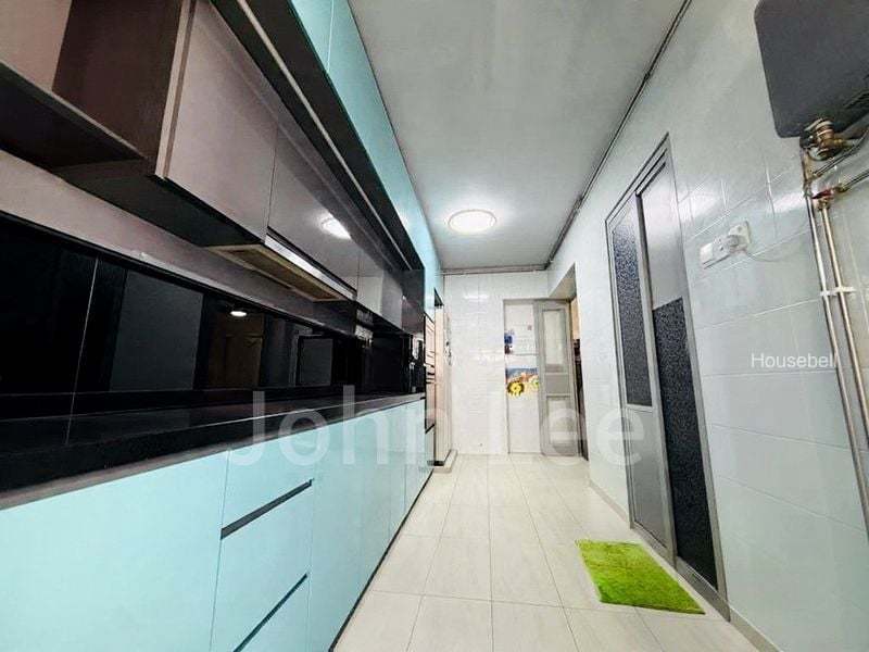 274B Jurong West Street 25, S$ 688,888, 1,356 sqft, HDB - Executive Apartment