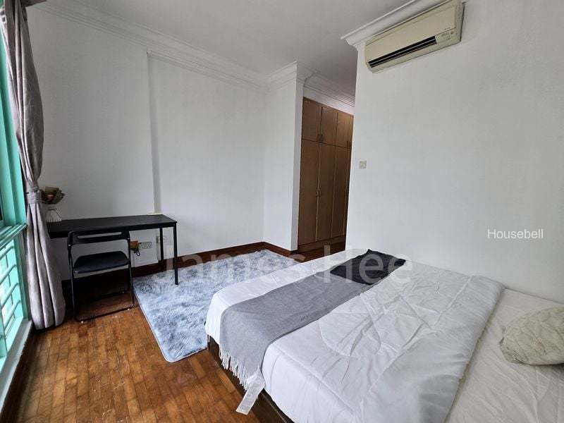 Hazel Park Condo(3)