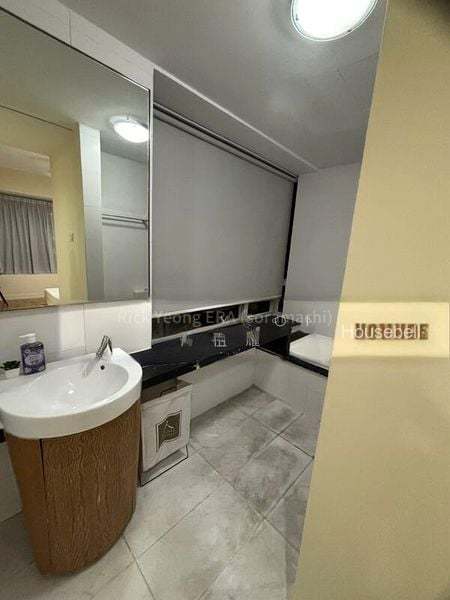The Centris, S$ 2,500 /mo, 200 sqft, Condos - Condominium