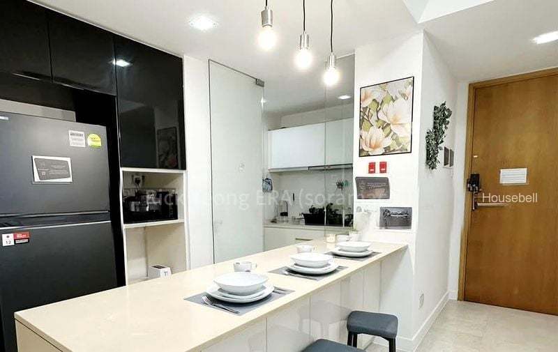 The Centris, S$ 2,500 /mo, 200 sqft, Condos - Condominium