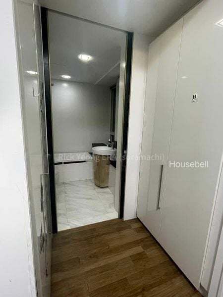 The Centris, S$ 2,500 /mo, 200 sqft, Condos - Condominium