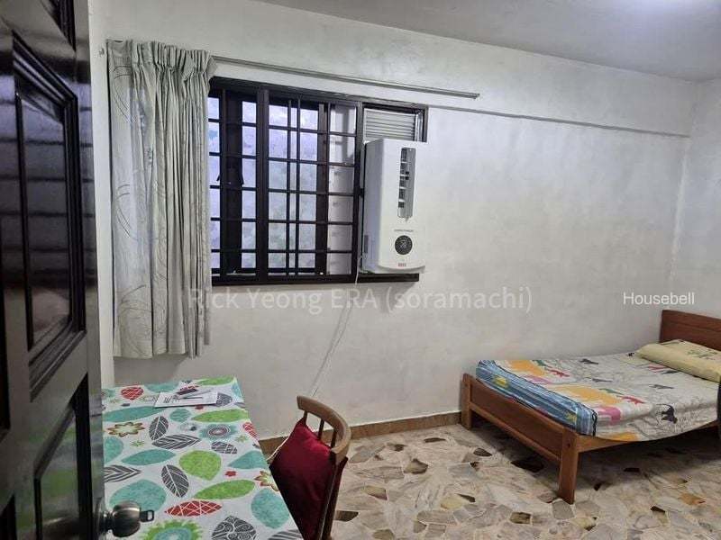 206 Jurong East Street 21(2)