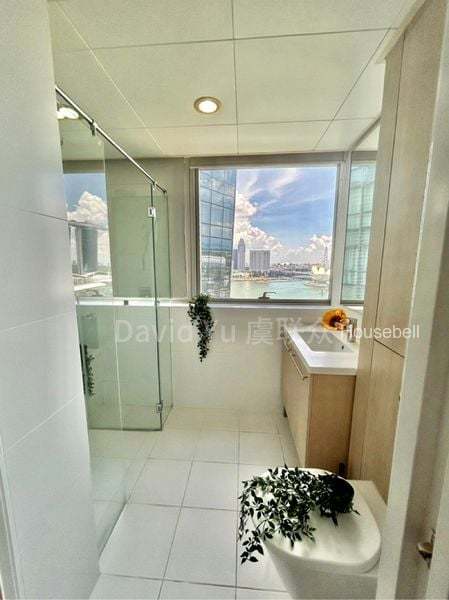 Master Room (Condo) for Rent in  The Sail @ Marina Bay, S$ 3,400 /mo, 230 sqft, Condos - Apartment