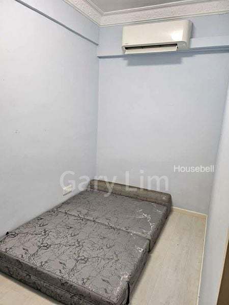 Apartment (Condo) for Room Rent: Lucky Plaza(5)