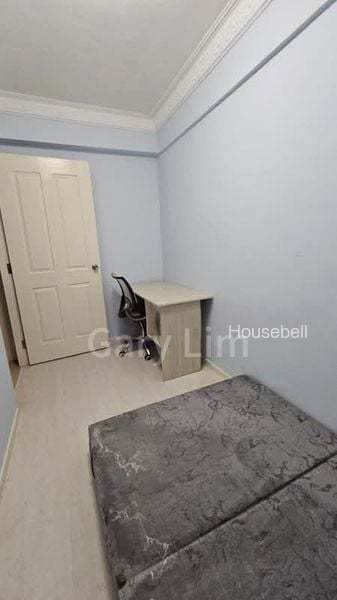 Apartment (Condo) for Room Rent: Lucky Plaza(4)