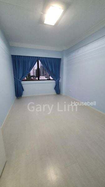 Apartment (Condo) for Room Rent: Lucky Plaza(1)