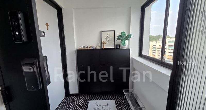 330 Bukit Batok Street 33, S$ 1,180,000, 1,636 sqft, HDB - 4 A