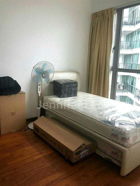 Eight Courtyards, S$ 3,500 /mo, 861 sqft, Condos - Condominium