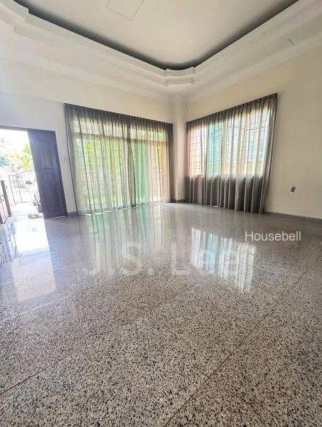 5 Bed Semi-Detached House (Landed) for Sale in  Serangoon Garden Way, S$ 6,280,000, 2,636 sqft, 有地 - Semi-Detached House