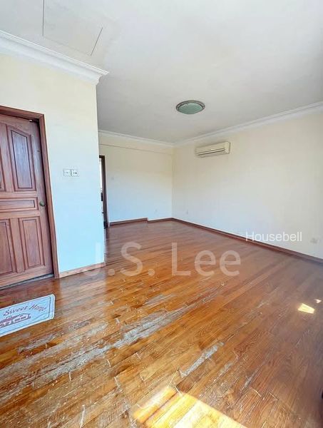 5 Bed Semi-Detached House (Landed) for Sale in  Serangoon Garden Way, S$ 6,280,000, 2,636 sqft, 有地 - Semi-Detached House