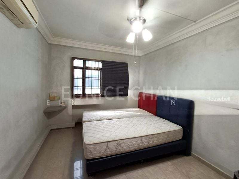 332 Tah Ching Road, S$ 950 /月, 150 sqft, 组屋 - Executive Apartment