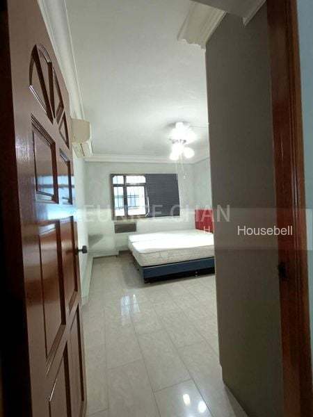 332 Tah Ching Road, S$ 950 /月, 150 sqft, 组屋 - Executive Apartment