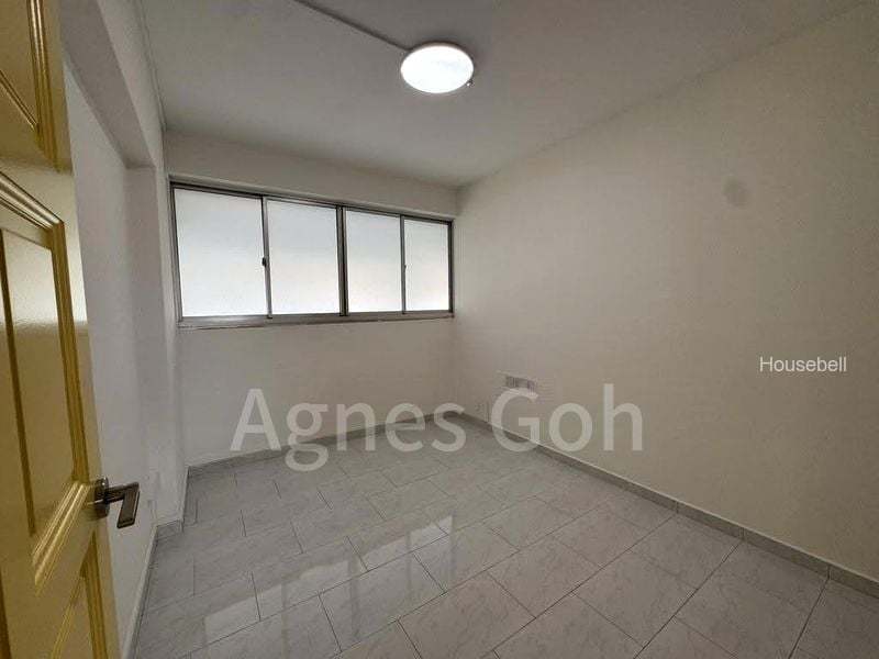 844 Yishun Street 81, S$ 900 /月, 200 sqft, 组屋 - 4 I