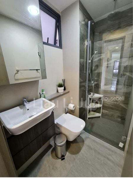 183 Longhaus, S$ 2,200 /mo, 200 sqft, Condos - Condominium