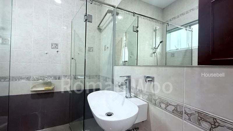 Studio Semi-Detached House (Landed) for Rent in  Clementi Road, S$ 1,600 /月, 150 sqft, 有地 - Semi-Detached House