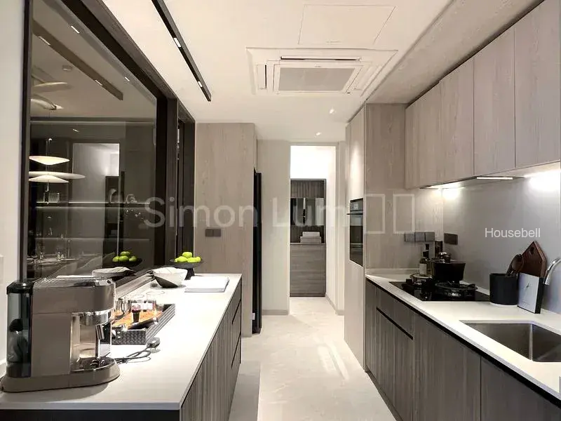 5 Bed Apartment (Condo) for Sale in  The Continuum(2)