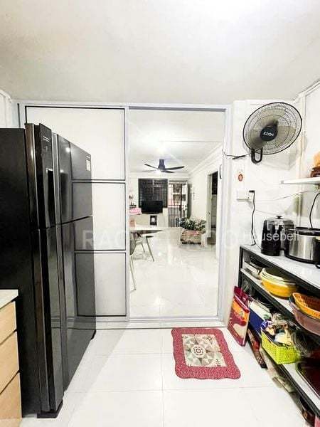 3 Room (3I) HDB for Sale in  119 Ho Ching Road, S$ 345,000, 721 sqft, 组屋 - 3 I