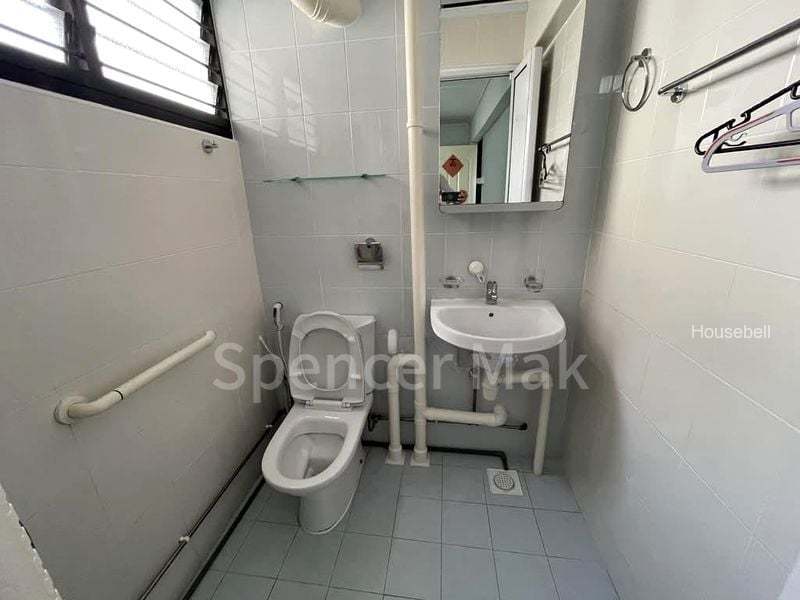 128 Bukit Batok West Avenue 6(3)