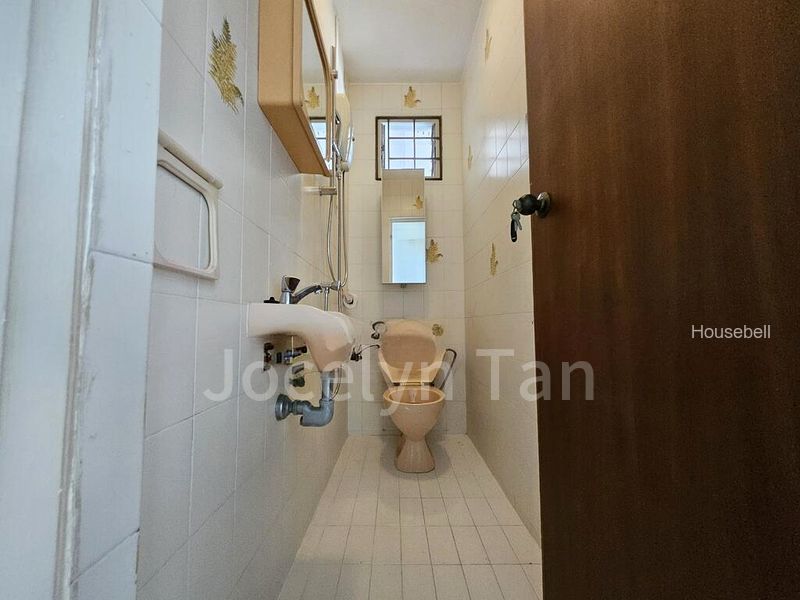 4 Bed Bungalow (Landed) for Rent in  Jurong Park, S$ 8,500 /月, 3,000 sqft, 有地 - Bungalow House