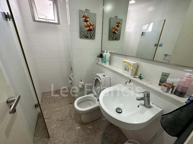 The Centris, S$ 1,100 /月, 100 sqft, 公寓 - Condominium
