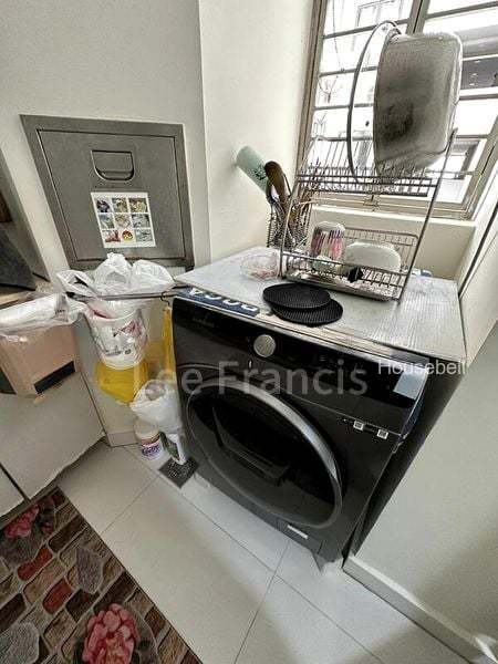 The Centris, S$ 1,100 /月, 100 sqft, 公寓 - Condominium