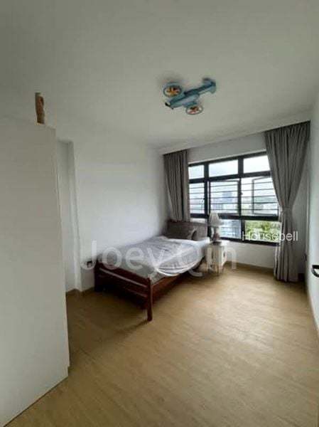 210C Clementi Avenue 6, S$ 1,300 /mo, 120 sqft, HDB - 5 I