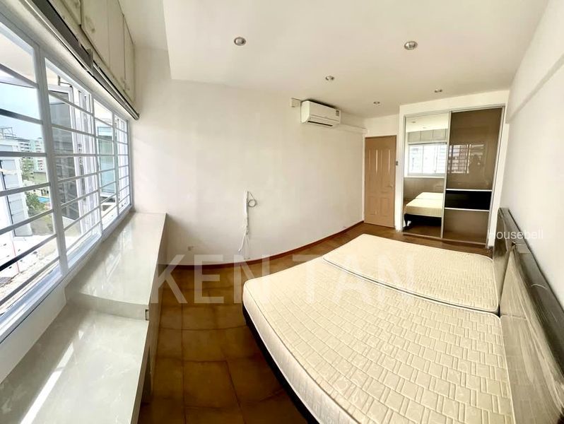 260 Tampines Street 21, S$ 1,100 /月, 250 sqft, 组屋 - 5 A