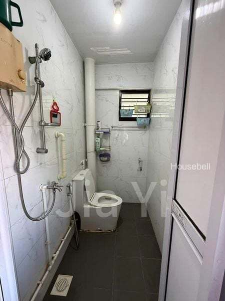 3 Room (3S) HDB for Sale in  301 Ubi Avenue 1, S$ 550,000, 689 sqft, HDB - 3 S
