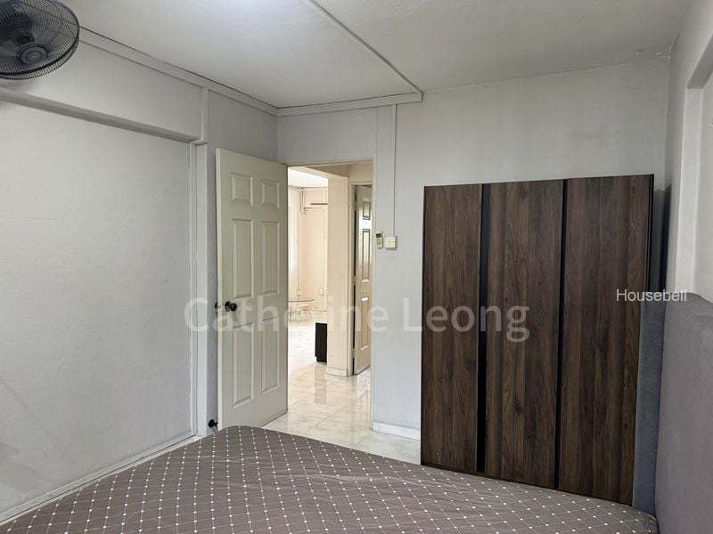 3 Room (3NG) HDB for Rent in  339 Clementi Avenue 5, S$ 3,300 /mo, 721 sqft, HDB - 3 NG