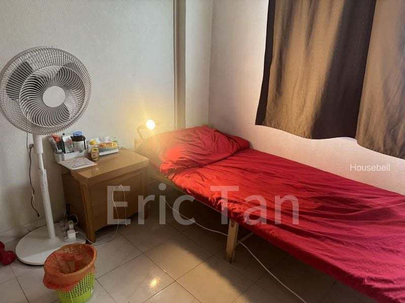 663 Yishun Avenue 4(2)