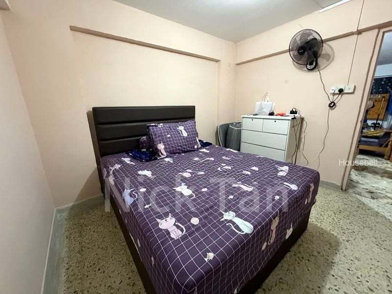 43 Bedok South Road, S$ 900 /mo, 100 sqft, HDB - 4 I