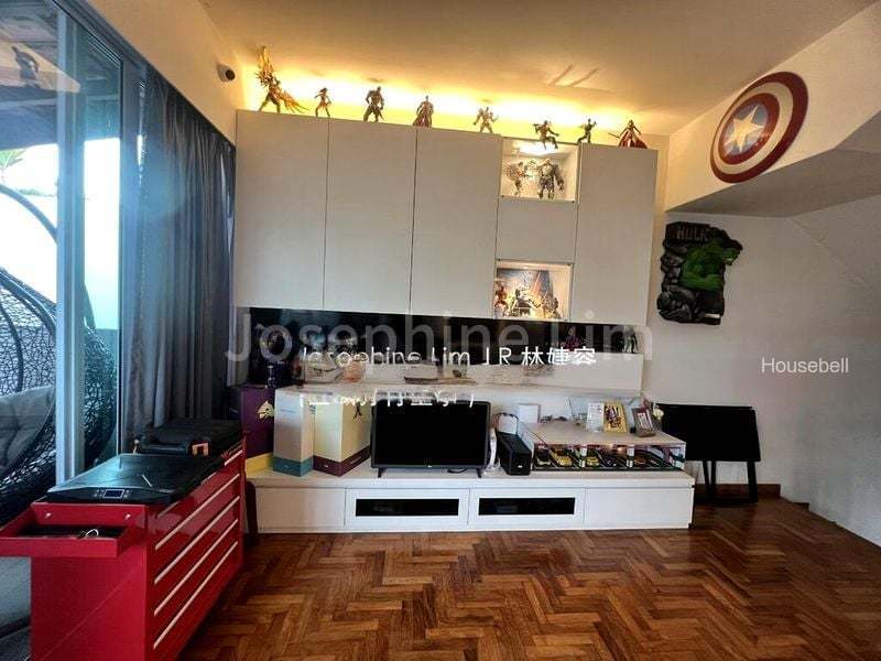 Loyang Villas, S$ 2,900,000, 2,712 sqft, 有地 - Corner Terrace