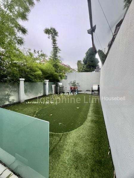 Loyang Villas, S$ 2,900,000, 2,712 sqft, 有地 - Corner Terrace