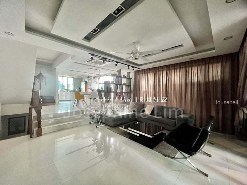 Loyang Villas, S$ 2,900,000, 2,712 sqft, 有地 - Corner Terrace