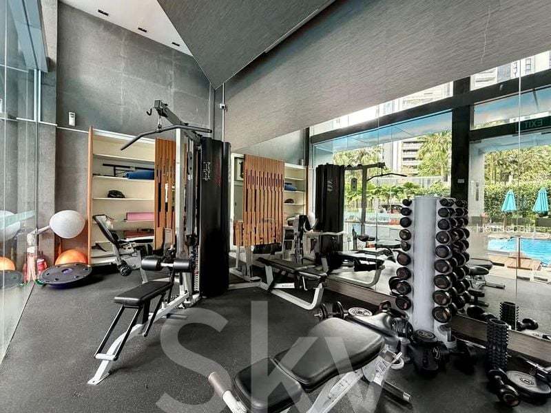 Vista Residences, S$ 2,550 /mo, 200 sqft, Condos - Condominium