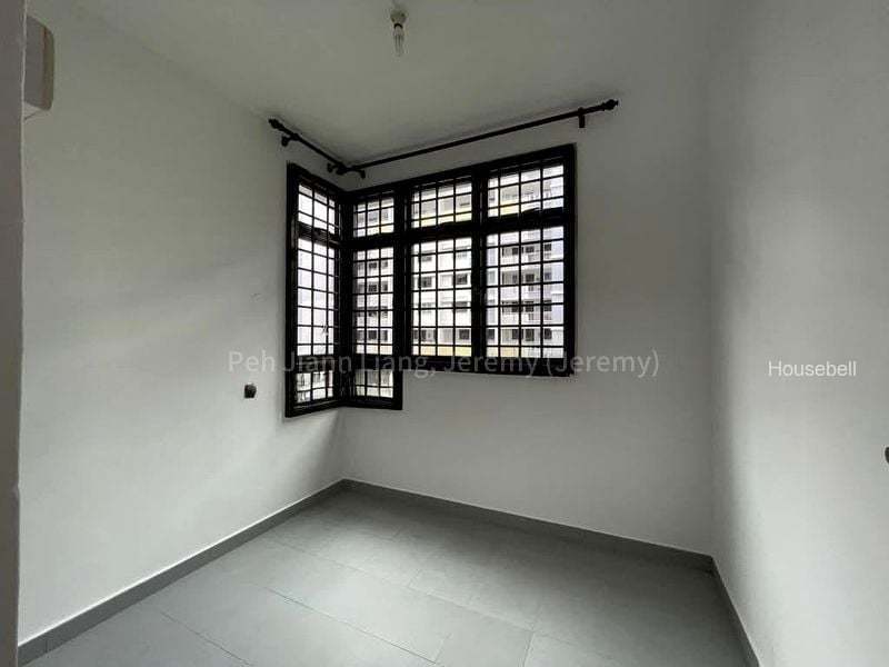 116 Bedok North Road, S$ 3,300 /mo, 721 sqft, HDB - 3 NG
