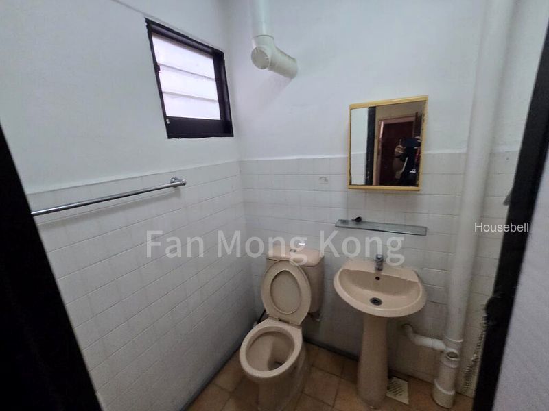 339 Clementi Avenue 5, S$ 1,300 /月, 150 sqft, 组屋 - 3 NG