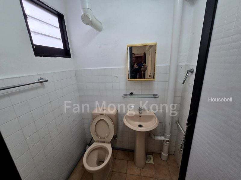 339 Clementi Avenue 5, S$ 1,300 /月, 150 sqft, 组屋 - 3 NG
