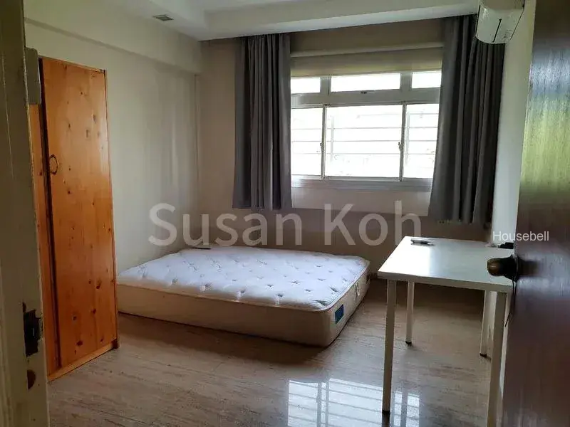 708 Pasir Ris Drive 10, S$ 880,000, 1,367 sqft, 组屋 - 5 I