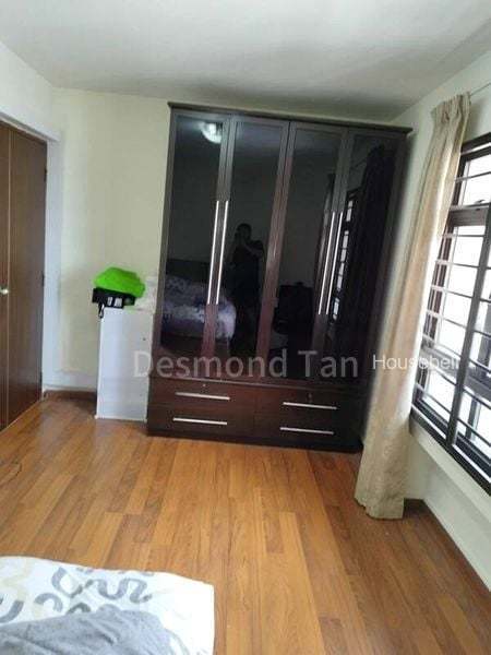 75C Redhill Road, S$ 1,300 /mo, 100 sqft, HDB - 5 I