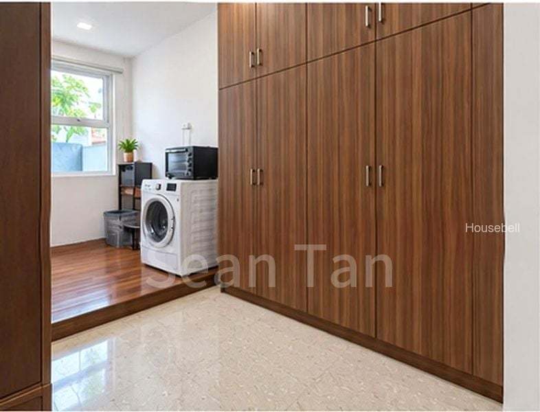 6 Bed Corner Terrace (Landed) for Sale in  Penaga Place(6)