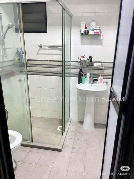 635A Senja Road, S$ 900 /mo, 1,212 sqft, HDB - 1 Room