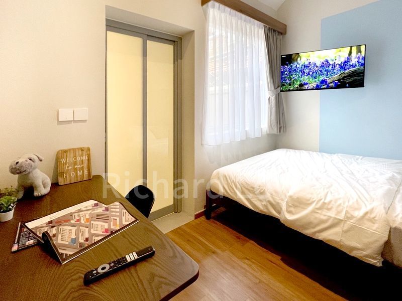Serangoon Road, S$ 2,600 /mo, 280 sqft, Landed - Shophouse